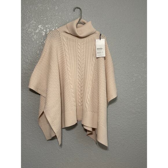 Lululemon Rolling in the Warmth Poncho - Picture 5 of 9